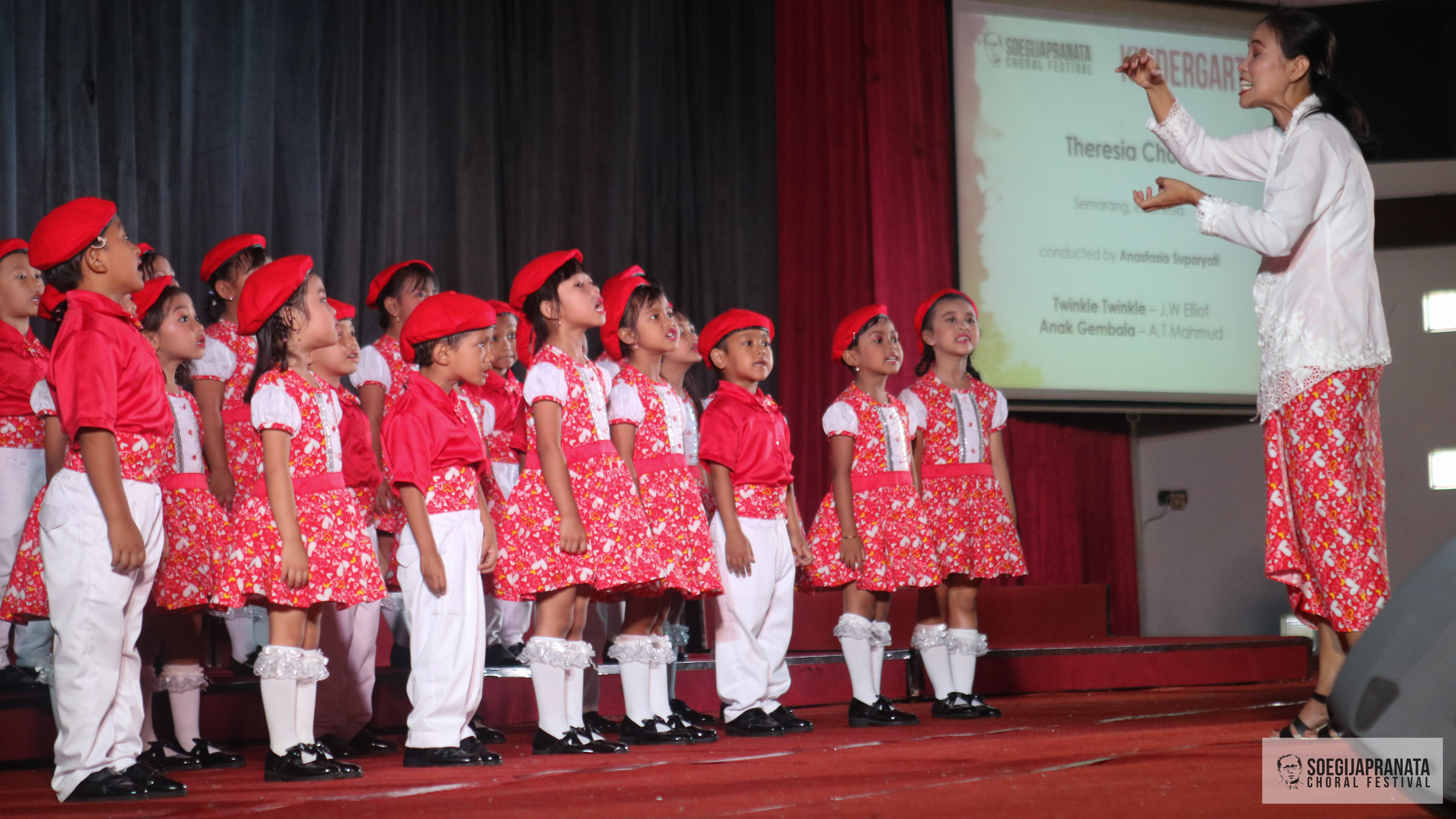 THERESIA CHOIR